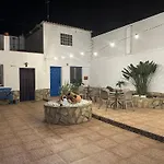 Πανσιόν La Marquesa - Ca L'ona El Poble Nou del Delta